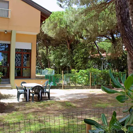 Apartment Villa Isotta-3 By Interhome *