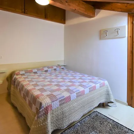 Apartment Villa Isotta-3 By Interhome