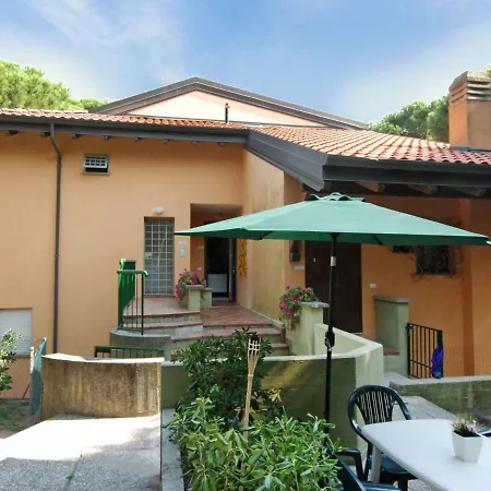 Apartment Apartment Villa Isotta-3 By Interhome *